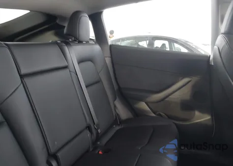 2022 Tesla Model Y Long Range Dual Motor All-Wheel Drive from USA, damaged, VIN 7SAYGDEE9NF561805